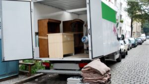 Packers and Movers Himayat Nagar